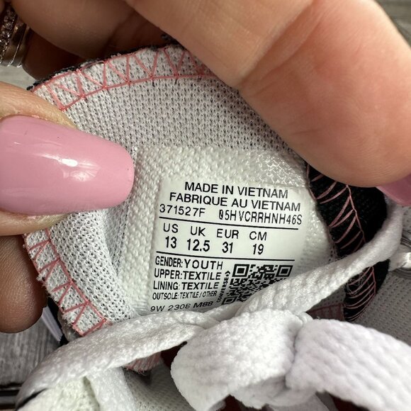 Converse Move Hi Kids size 13 Black White Platform Shoes - Picture 8 of 8